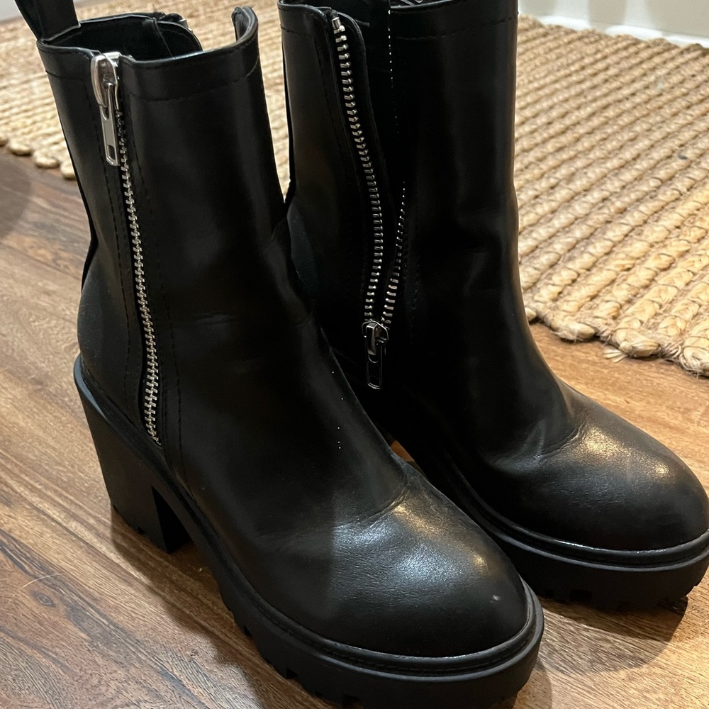 Urban Outfitters boots